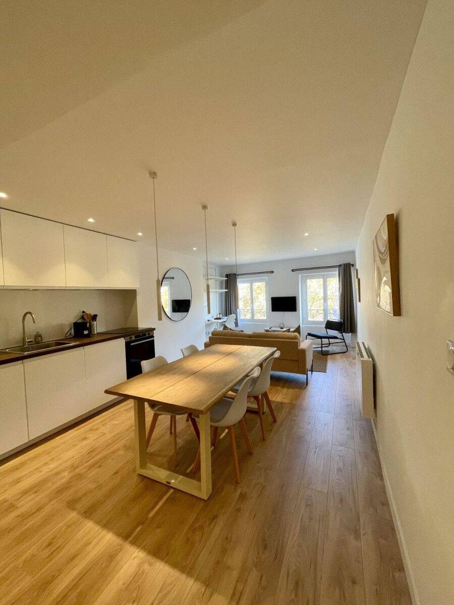 Appartement 2 pièces 43 m² · à Lyon 6ème Arrondissement · 43 m² · 1 200 €/mois