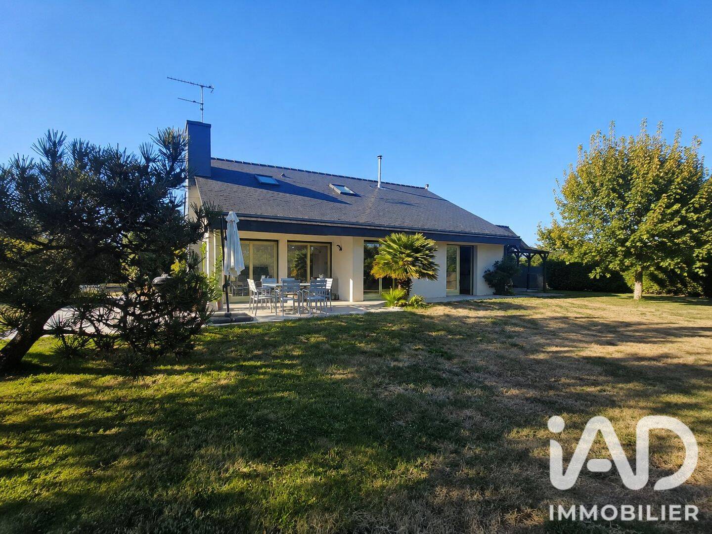Maison 6 pièces 138 m² · à Dingé · 138 m² · 336 788 €
