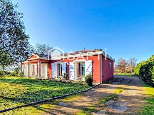 Maison à vendre 374 000 € 6 pièces 4 chambres 166 m² 3 121 m² de terrain Giroussens 81500