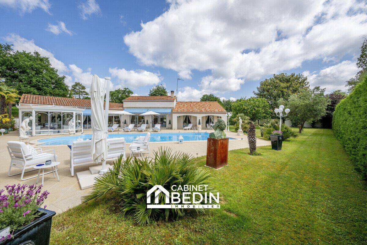 Maison 5 pièces 195 m² · à Pessac · 195,1 m² · 895 000 €