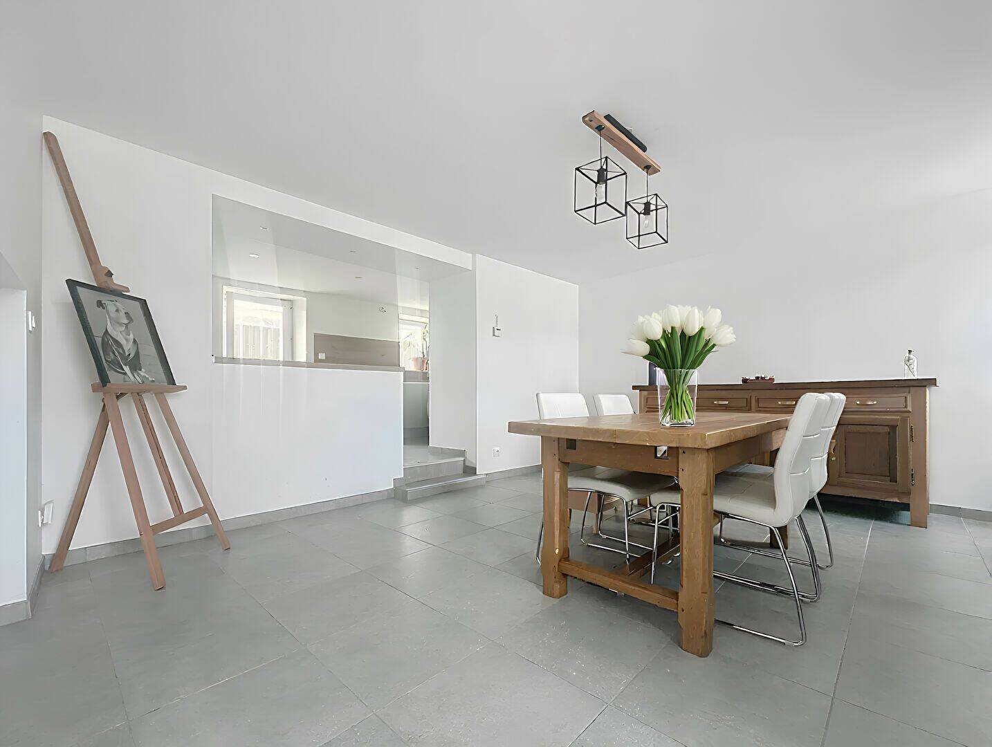 Maison rénovée avec dépendances. — 4