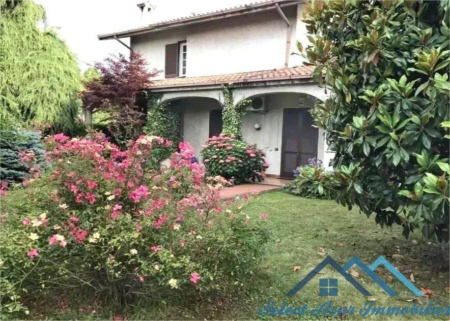 Maison 6 pièces 185 m² · à Mougins · 184,7 m² · 650 000 €