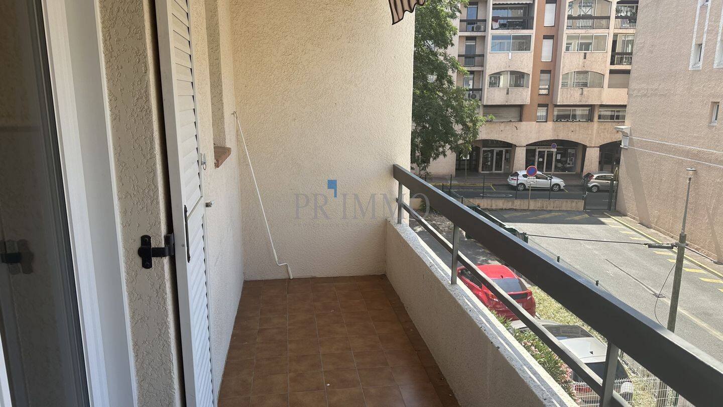 Appartement 1 pièce 24 m² · à Saint-Raphaël · 23,6 m² · 660 €