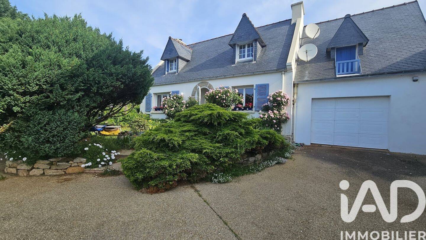 Maison 6 pièces 131 m² · à Cléden-Cap-Sizun · 131 m² · 396 000 €