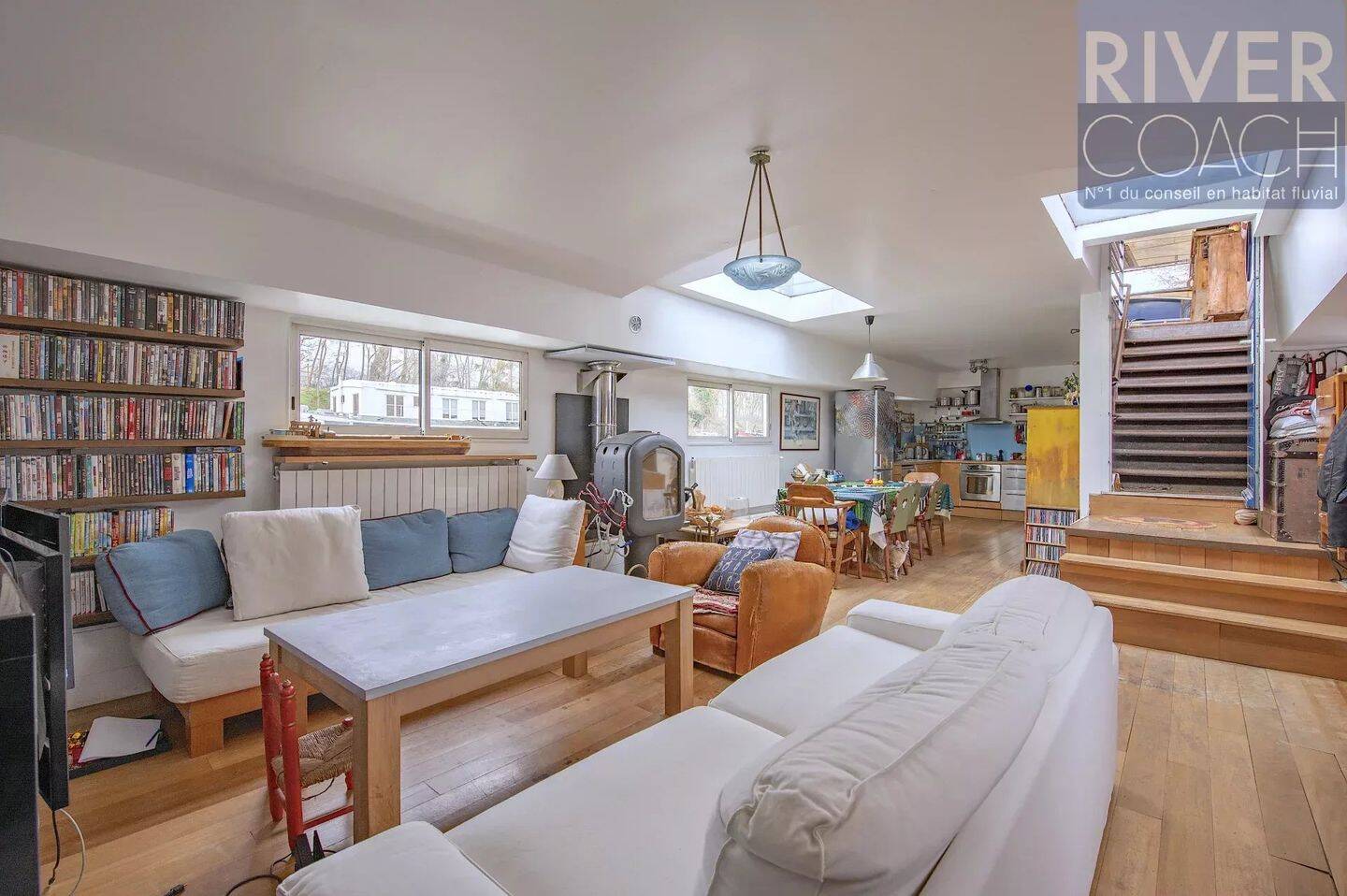 7 pièces 180 m² · à Paris 16ème Arrondissement · 180 m² · 1 090 000 €