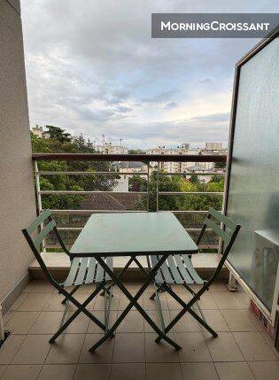 Appartement 1 pièce 35 m² · à Rueil-Malmaison · 35 m² · 1 350 €