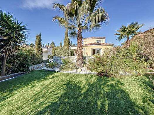 Maison à vendre 415 000 € 4 pièces 3 chambres 101 m² Villeveyrac 34560