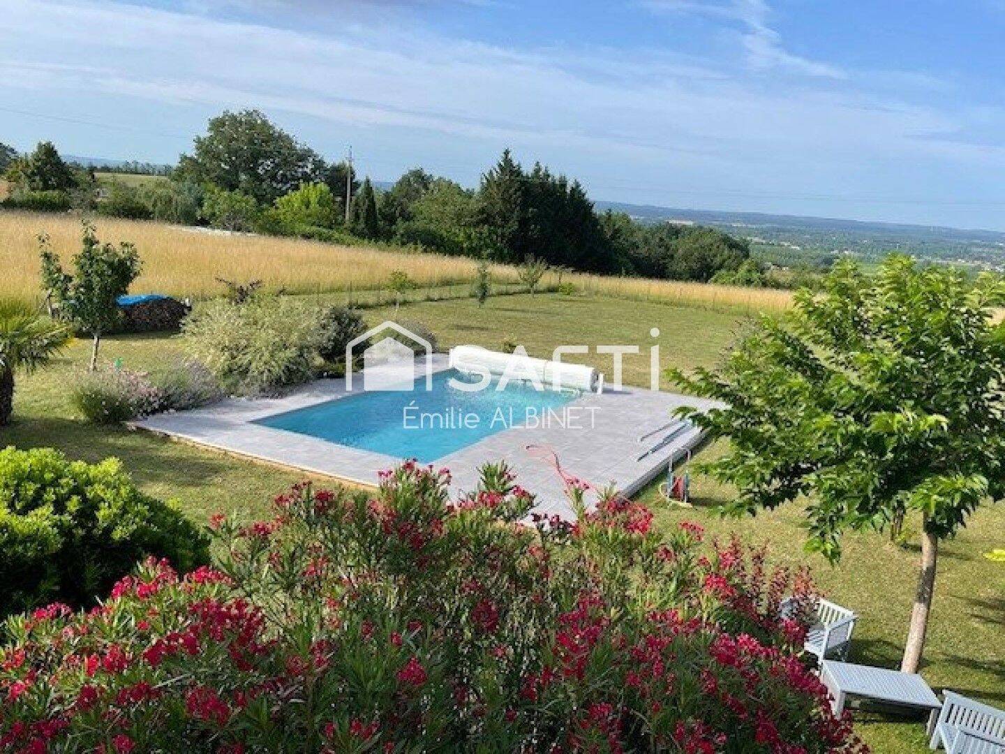 Maison 6 pièces 184 m² · à Villebrumier · 184 m² · 399 000 €