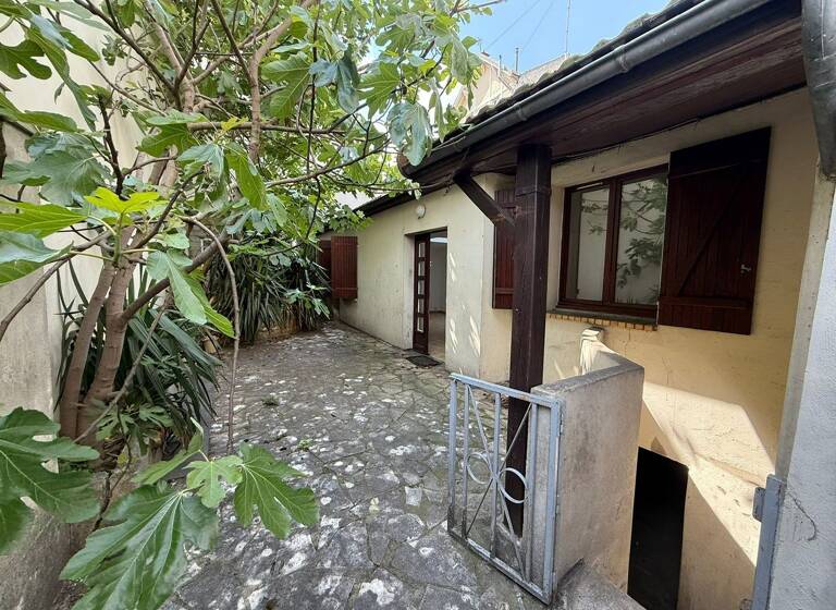 Immeuble à vendre 695 000 € 160 m²<br/>superficie Montmorency 95160