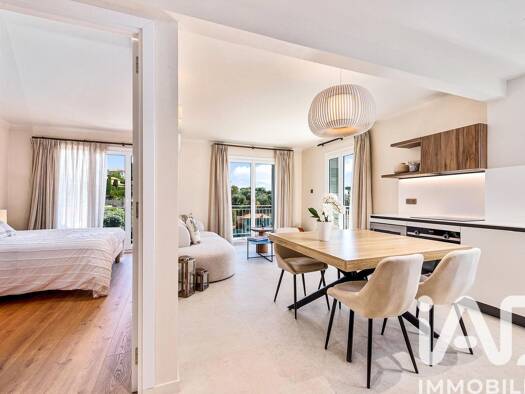 Appartement à vendre 475 000 € 3 pièces 2 chambres 52 m² Étage 4/4 Cap Martin Roquebrune-Cap-Martin 06190