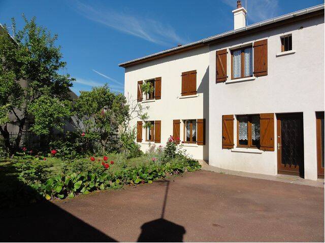 Appartement 3 pièces 44 m² · à Le Creusot · 44 m² · 450 €
