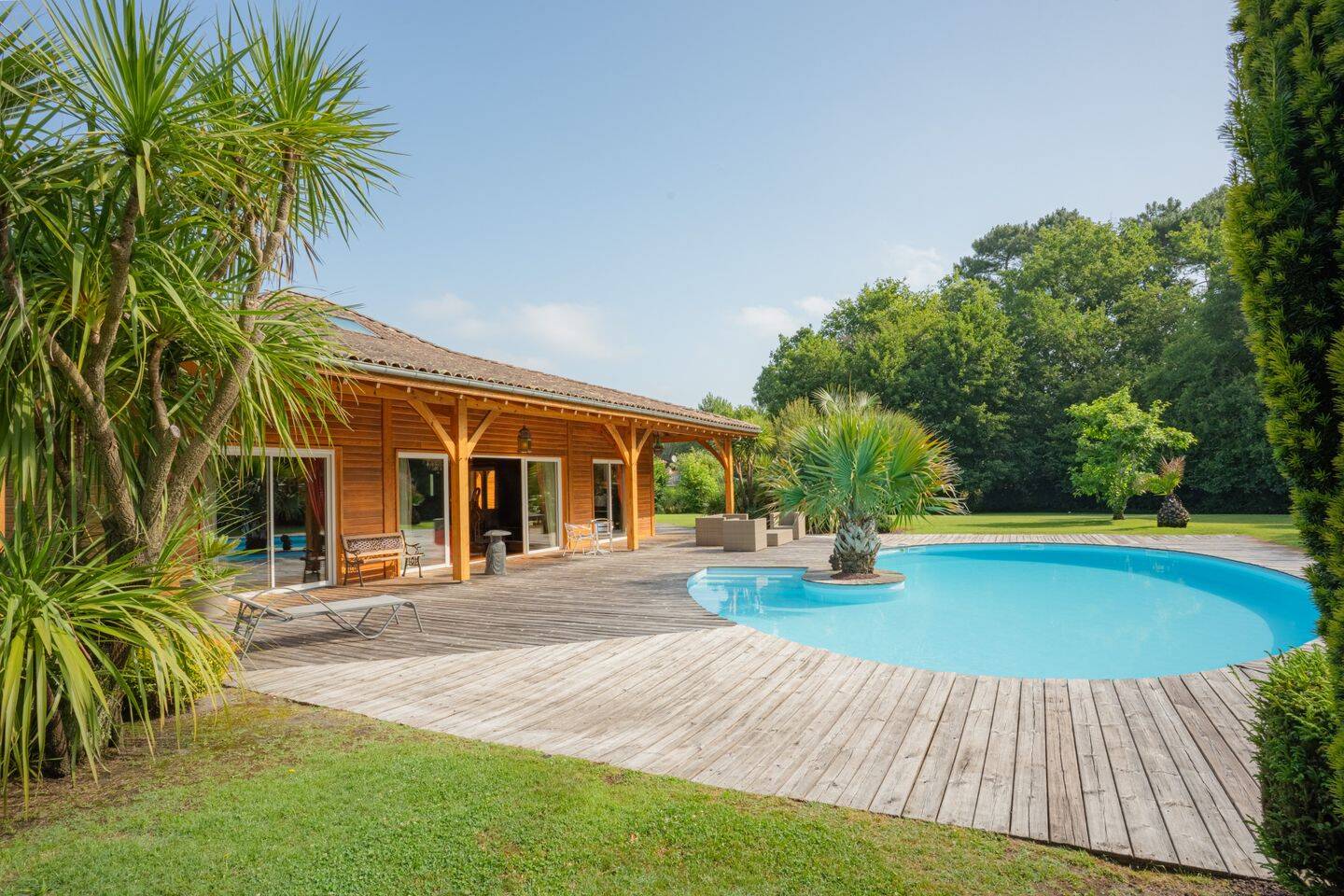 Maison 5 pièces 202 m² · à Sanguinet · 202 m² · 995 000 €