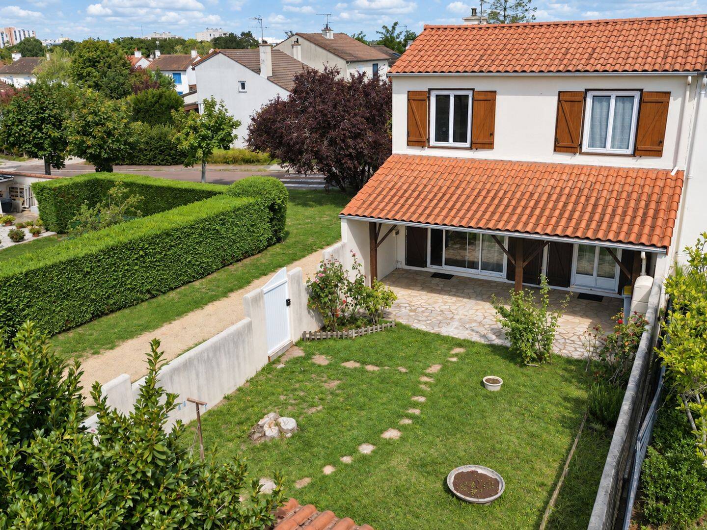 Maison 4 pièces 100 m² · à Poitiers · 100 m² · 209 950 €