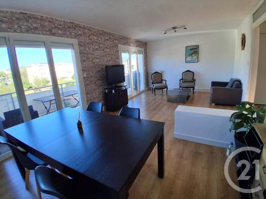 Appartement à louer 960 € 4 pièces 2 chambres 72,4 m² 3ème étage La Garde 83130