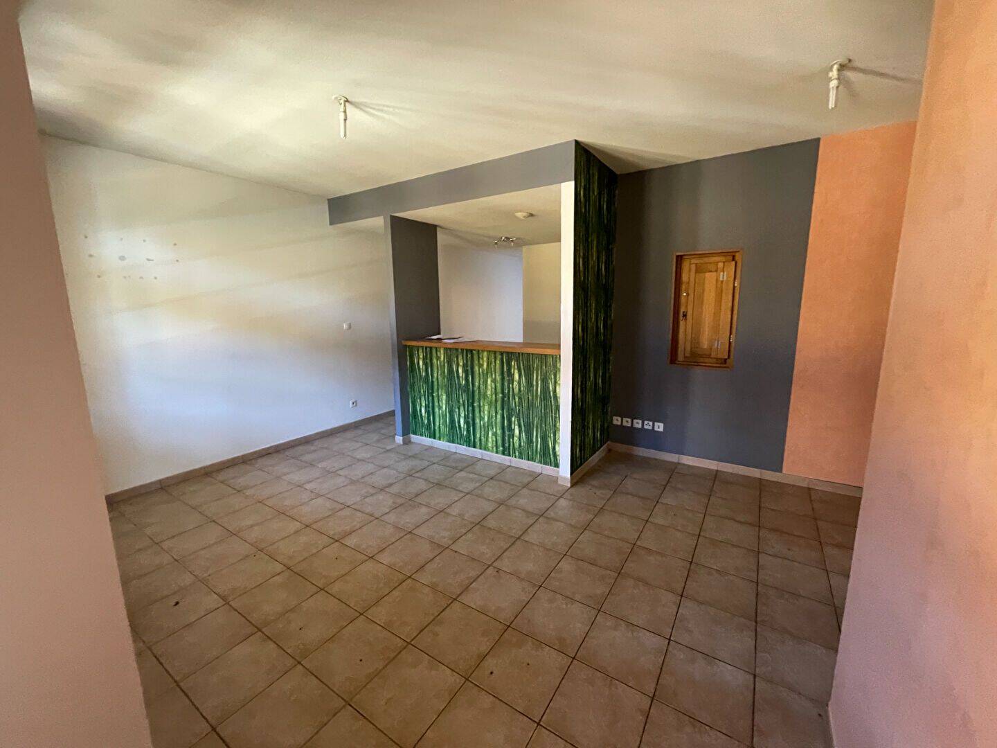 Appartement 3 pièces 60 m² · à Blyes · 60 m² · 656 €/mois