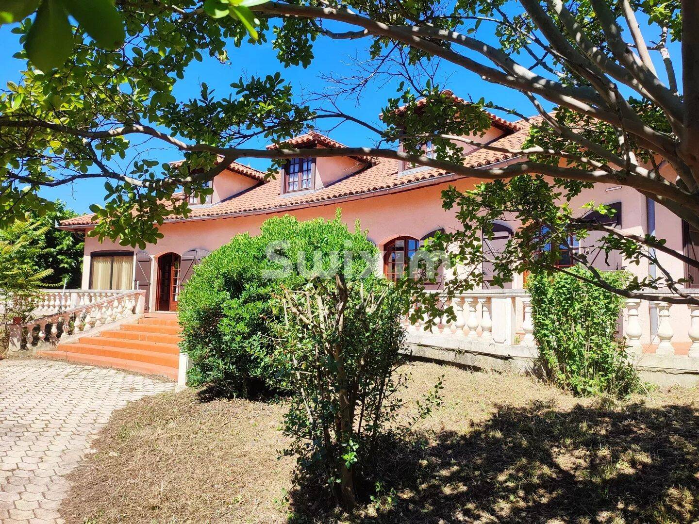 Maison 8 pièces 280 m² · à Foix · 280 m² · 350 000 €