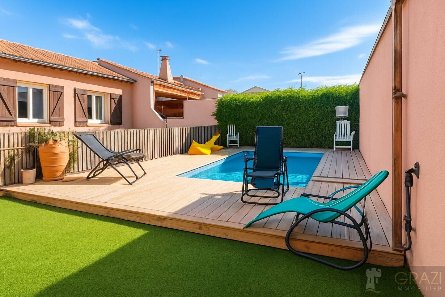 Appartement 5 pièces 93 m² · à Six-Fours-les-Plages · 93 m² · 449 000 €