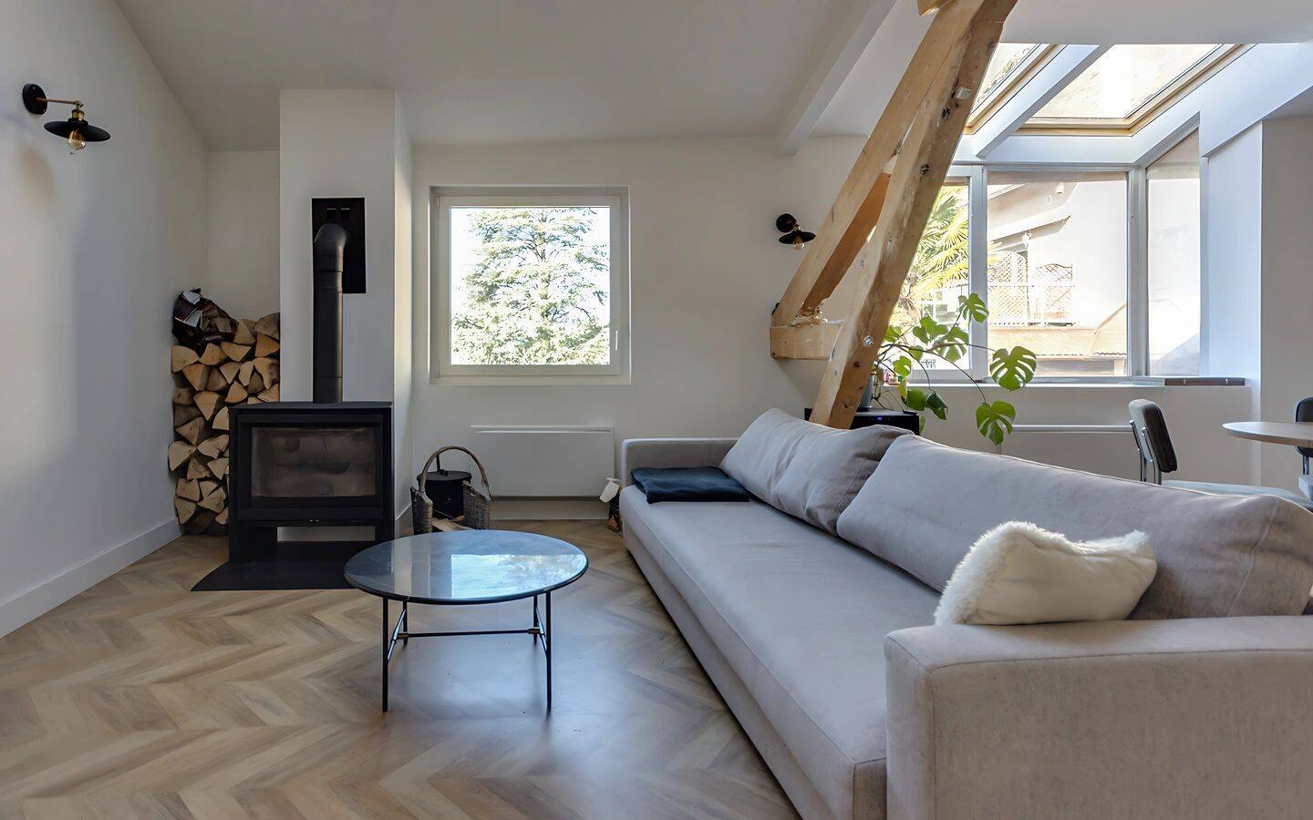 Appartement 4 pièces 144 m² · à Veyrier-du-Lac · 144 m² · 875 000 €