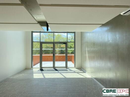 Espace bureau à vendre 173 000 € 39,4 m² de bureaux divisible jusqu'à 39 m² Parme-La Negresse Biarritz 64200