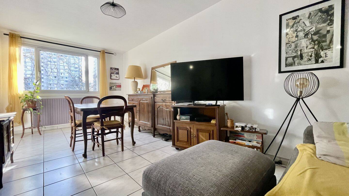 Appartement 2 pièces 54 m² · à Villeurbanne · 53,7 m² · 149 000 €