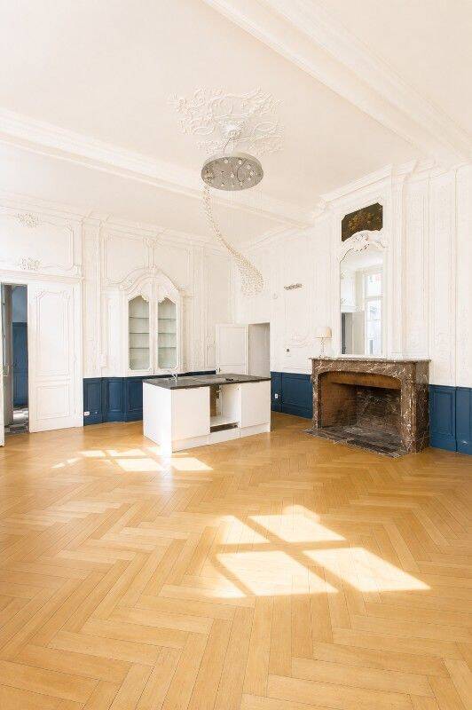 Appartement 2 pièces 54 m² · à Lille · 54 m² · 910 €/mois