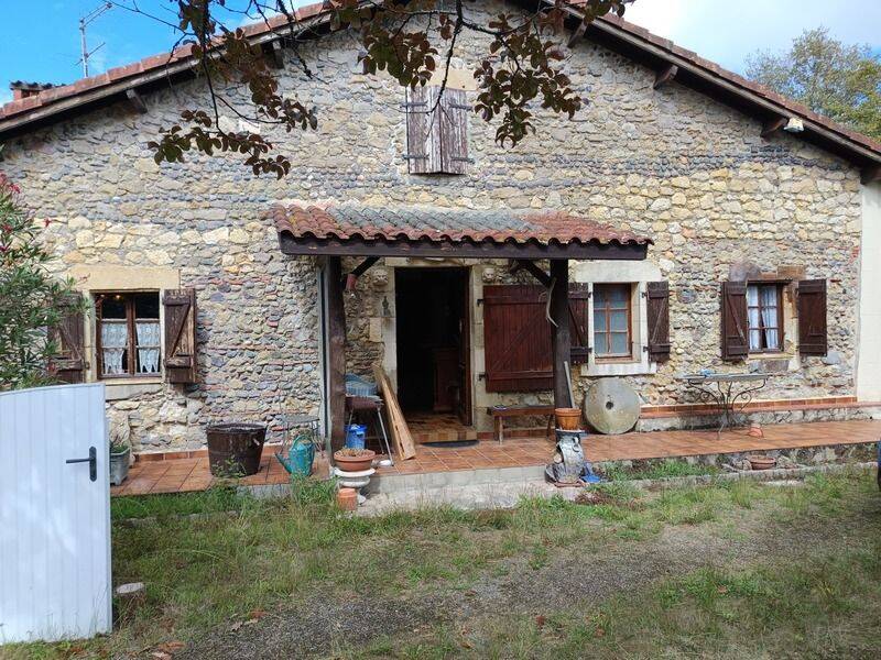 Maison 3 pièces 75 m² · à Aire-sur-l'Adour · 75 m² · 137 000 €