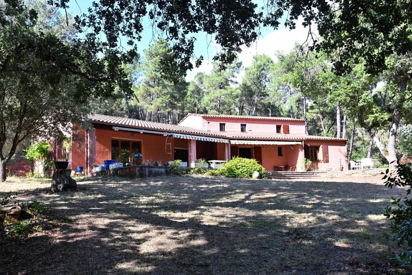 Maison 6 pièces 232 m² · à Roussillon · 232 m² · 735 000 €