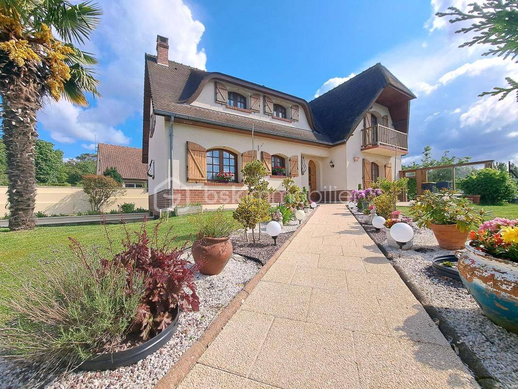 Maison 6 pièces 146 m² · à Nouvion · 145,6 m² · 300 000 €