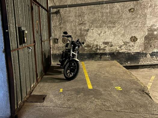 Parking à louer 35 € 1 m² Rive Droite Bédarieux 34600