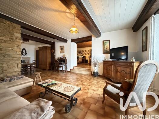 Maison à vendre 139 000 € 5 pièces 3 chambres 200 m² 1 278 m² de terrain Bidestroff 57260