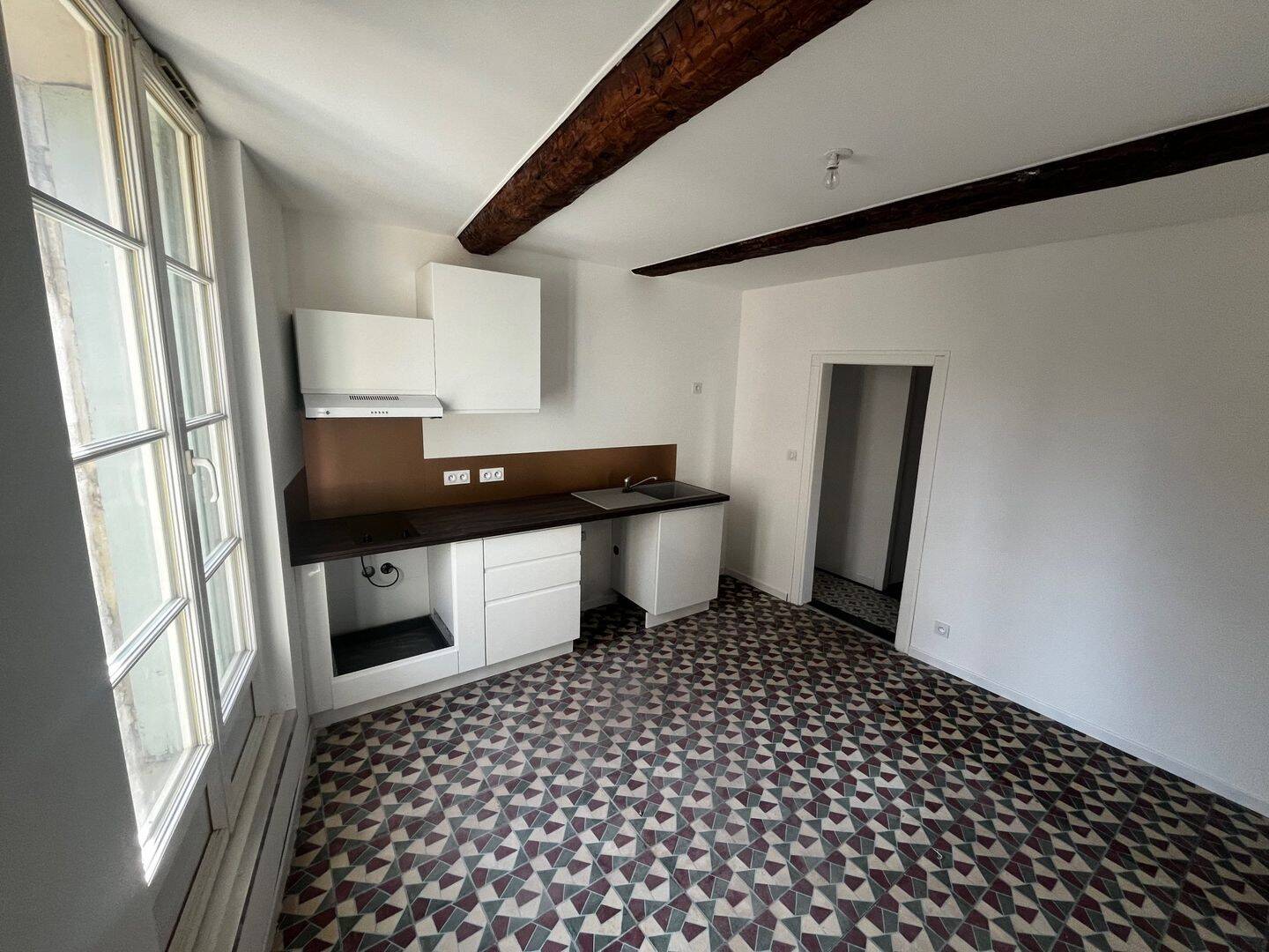 Appartement 2 pièces 33 m² · à Adissan · 33 m² · 75 000 €