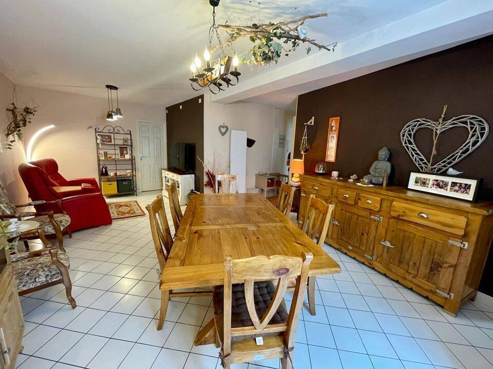 Appartement 3 pièces 80 m² · à Nevers · 80 m² · 700 €/mois