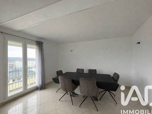 Appartement à vendre 105 000 € 3 pièces 2 chambres 70 m² Étage 2/4 Clouange 57185