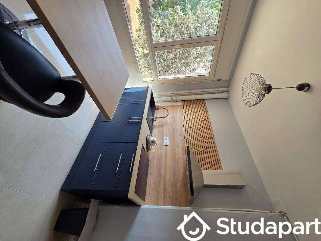 1 pièce 11 m² · à Dijon · 11 m² · 440 €/mois