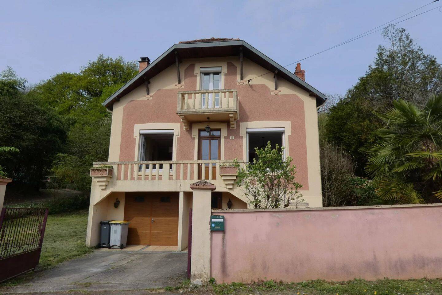 Maison 6 pièces 105 m² · à Le Creusot · 105,3 m² · 199 900 €