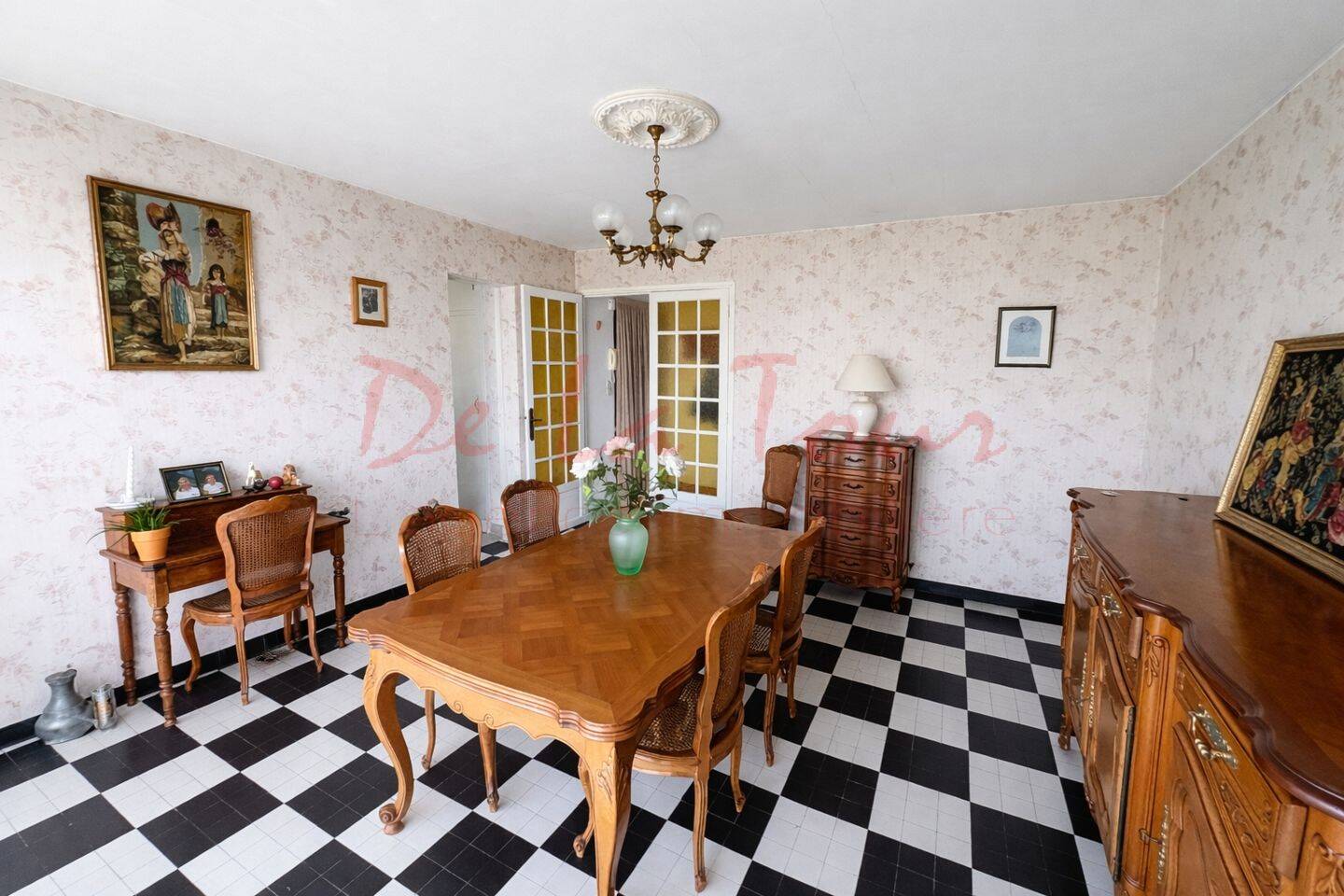 Appartement 5 pièces 90 m² · à Marseille 12ème Arrondissement · 90 m² · 239 000 €