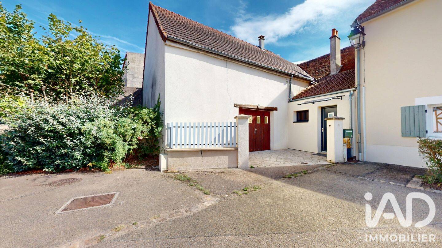 Maison 5 pièces 127 m² · à Auxerre · 126,7 m² · 145 000 €
