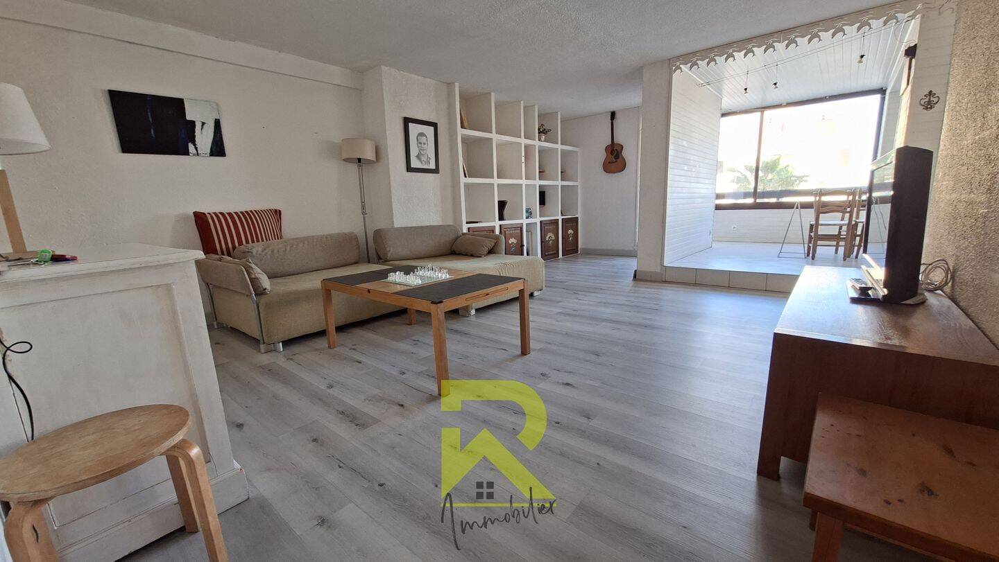 Appartement 4 pièces 90 m² · à Gruissan · 90 m² · 215 000 €