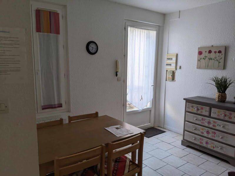 Appartement 2 pièces 33 m² · à Rochefort · 32,7 m² · 556 €/mois