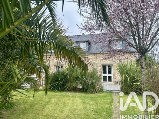 Maison à vendre 656 000 € 7 pièces 4 chambres 187 m² 560 m² de terrain Ploeren 56880