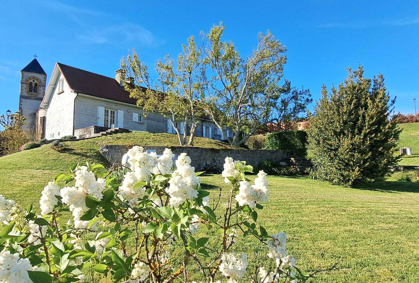 Maison 7 pièces 160 m² · à Perrigny-sur-Loire · 160 m² · 219 000 €
