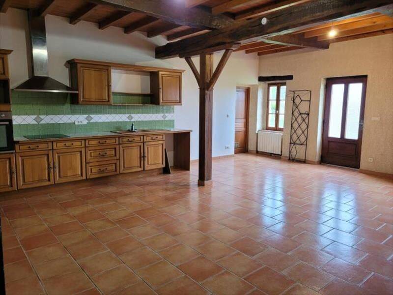 Maison 4 pièces 156 m² · à Bédéchan · 156 m² · 897 €