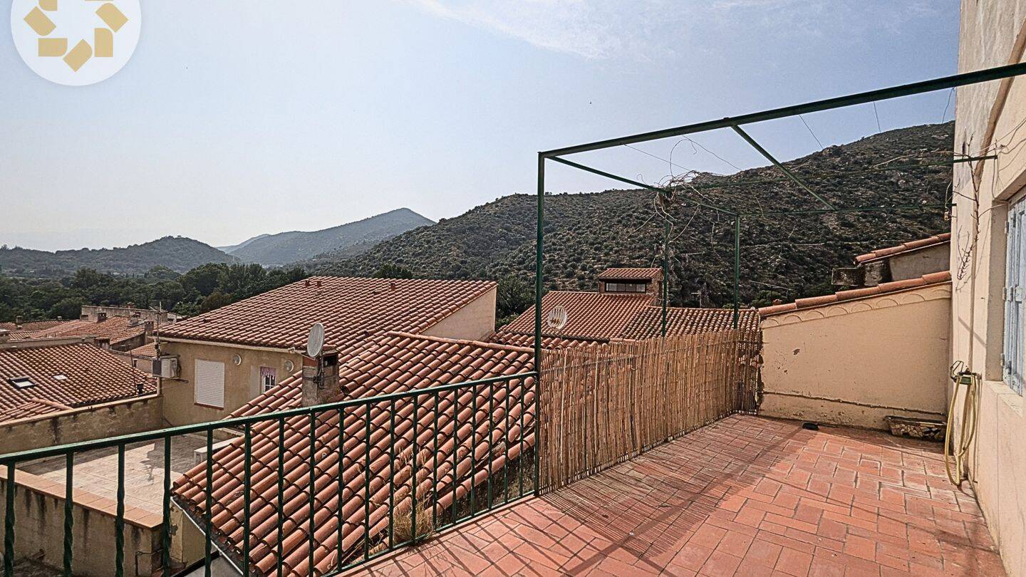 Maison 6 pièces 148 m² · à Rodès · 148 m² · 108 000 €