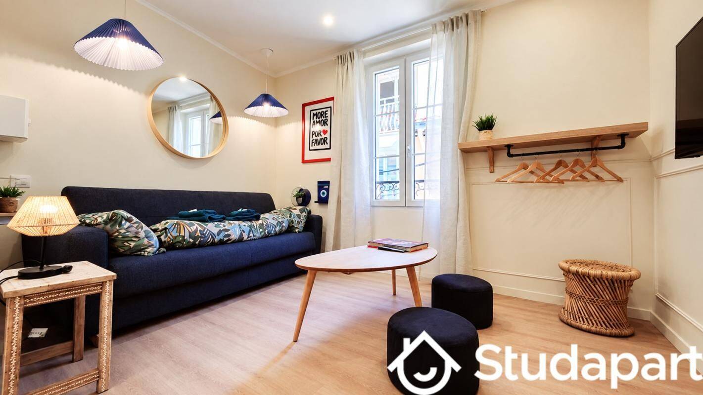 Appartement 1 pièce 20 m² · à Antibes · 20 m² · 820 €/mois