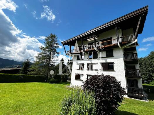 Appartement à vendre 850 000 € 2 pièces 1 chambre 49 m² Étage 2/4 Centre-Village Megève 74120