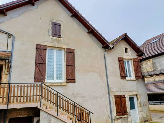 Maison à vendre 135 000 € 6 pièces 3 chambres 155,2 m² Tanlay 89430