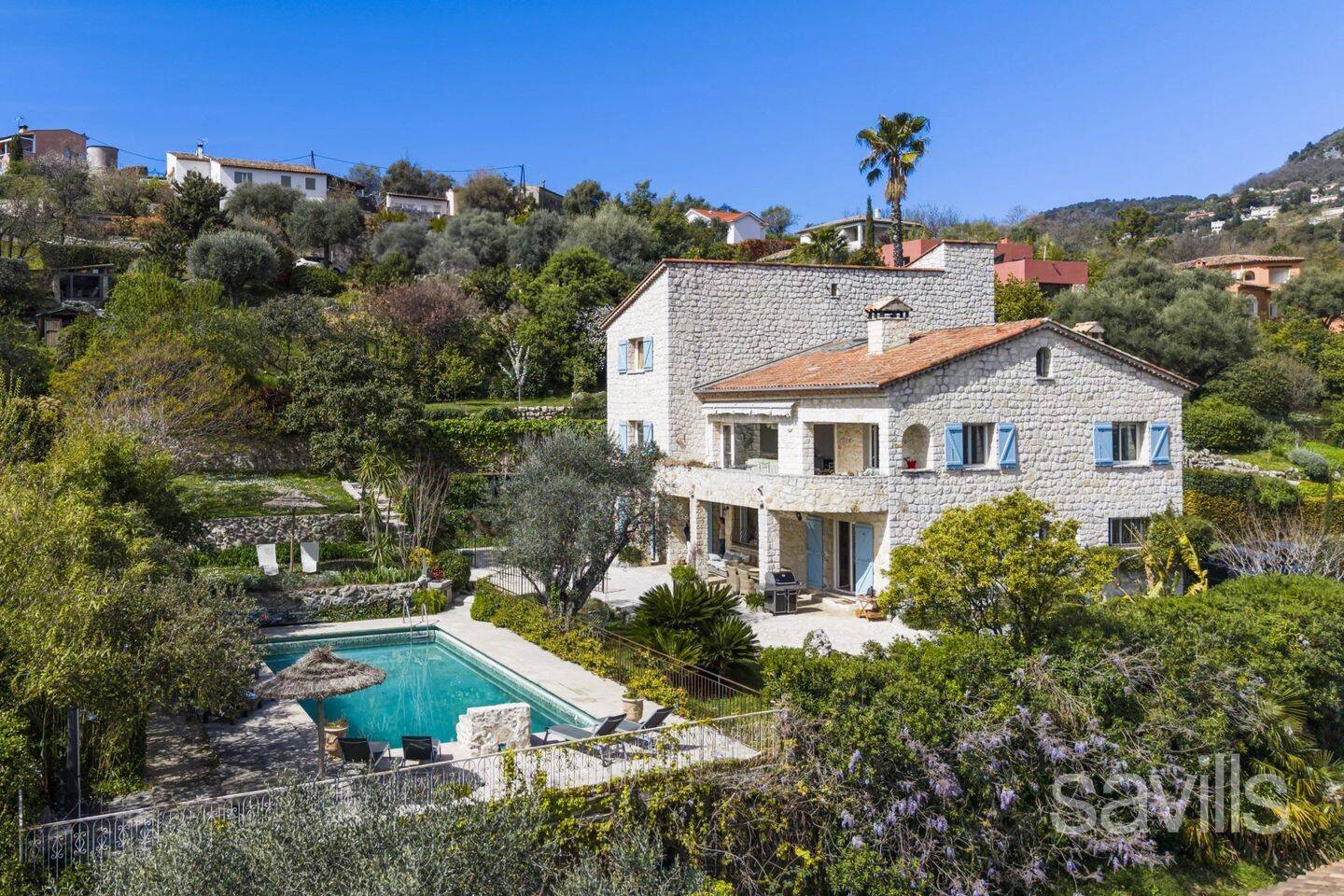 Maison 10 pièces 298 m² · à Vence · 298,5 m² · 1 980 000 €