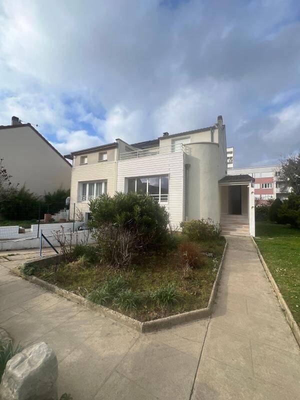 Maison 4 pièces 106 m² · à Antony · 105,5 m² · 2 200 €/mois