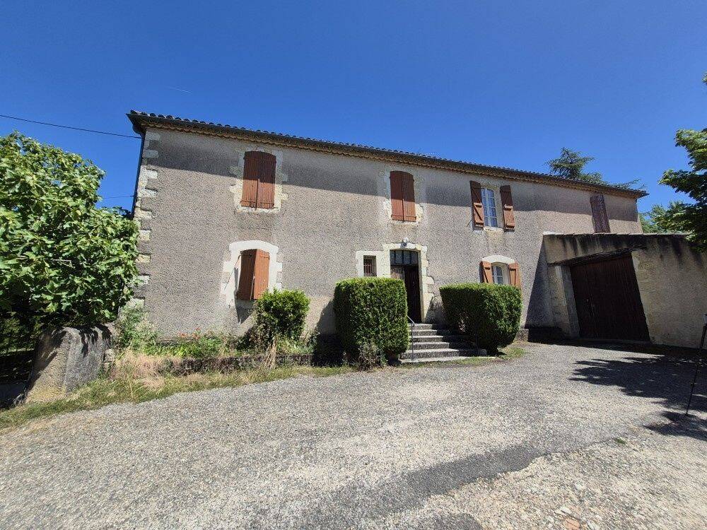Maison 6 pièces 185 m² · à Auch · 185 m² · 270 000 €