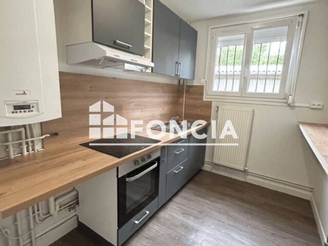 Appartement 3 pièces 54 m² · à Charleville-Mézières · 54 m² · 540 €
